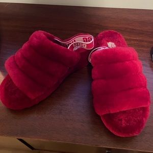 Size 9, Fuzzy Ugg Slippers - Red, like new